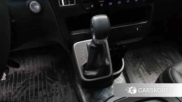 Hyundai Staria id 3716941 из Кореи 19