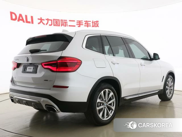 BMW X3 id 4260697 из Китая 15