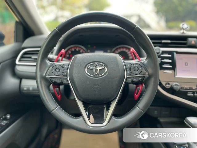 Toyota Camry id 3869810 из Китая 17