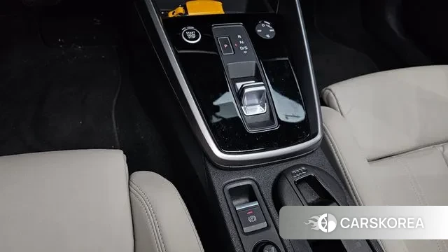 Audi A3 (8Y) id 3690135 из Кореи 19