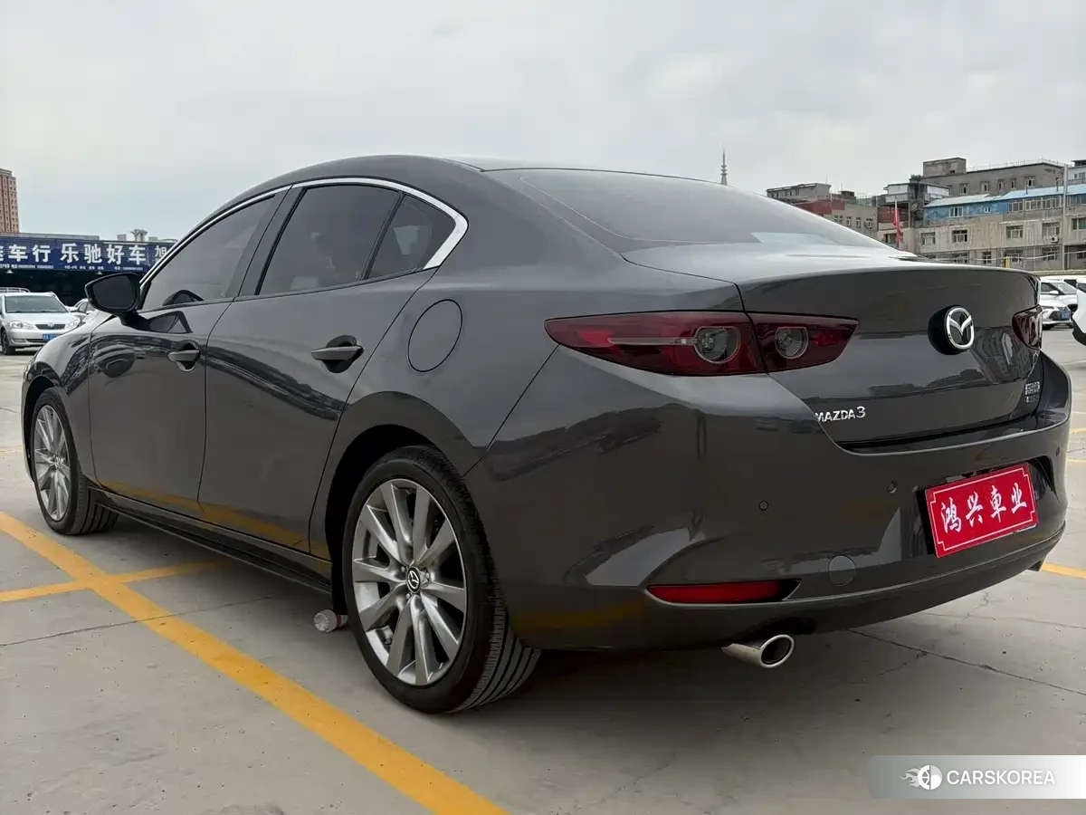 Mazda 3 id 4664443 из Китая 9