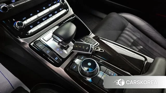 Genesis EQ900 id 3631978 из Кореи 19