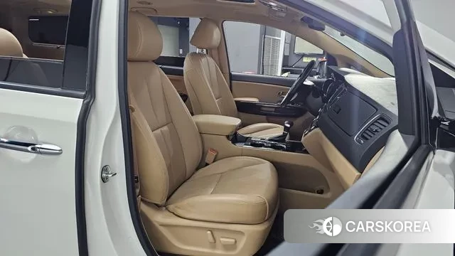 Kia The New Carnival id 3607859 из Кореи 19