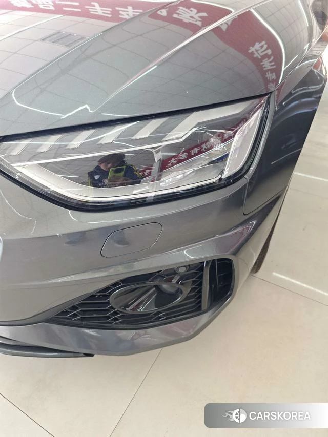 Audi A4L id 4300991 из Китая 11