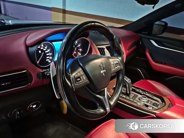 Maserati Levante id 3517210 из Кореи 19
