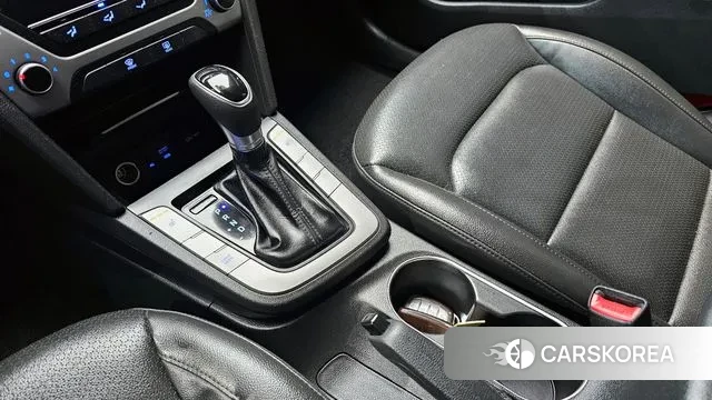 Hyundai Avante AD id 3773047 из Кореи 19