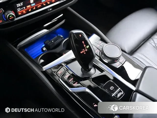 BMW 5 Series (G30) id 3645688 из Кореи 19