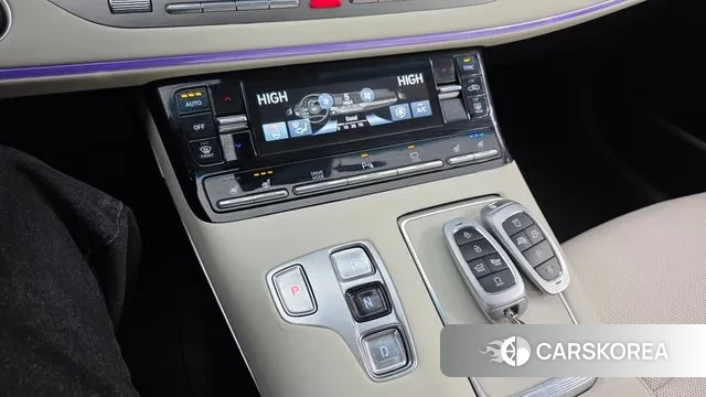 Hyundai The New Grandeur IG id 3566412 из Кореи 19