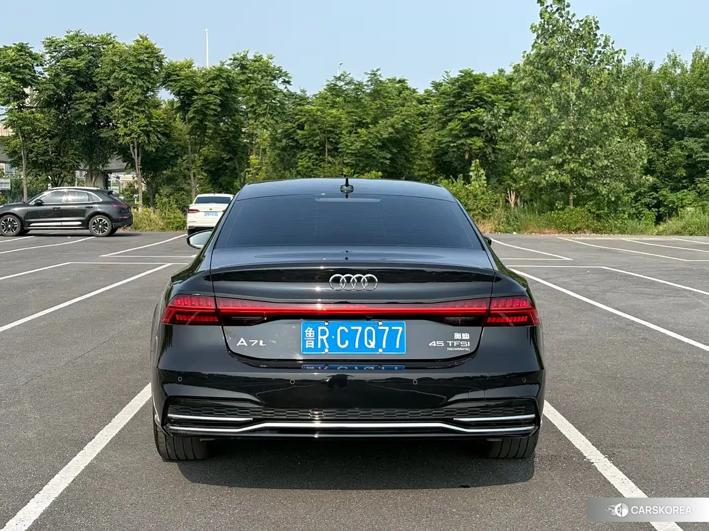 Audi A7L id 4628471 из Китая 16