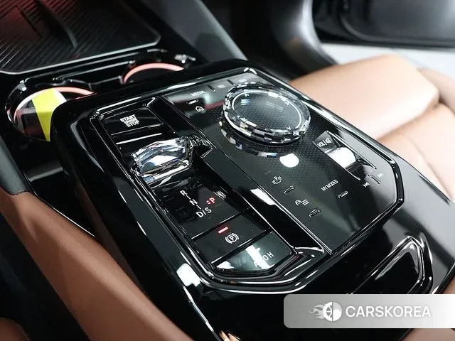 BMW 5 Series (G60) id 3404970 из Кореи 19