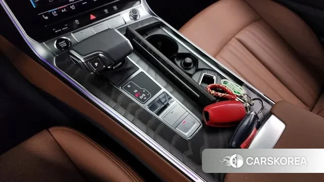 Audi A6 (C8) id 3074406 из Кореи 19