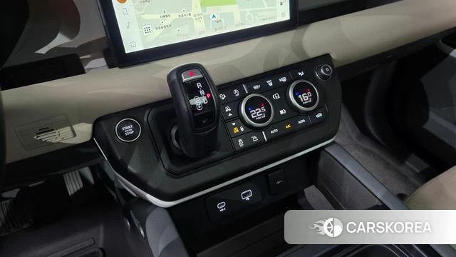 Land Rover Defender (L663) id 4281359 из Кореи 34