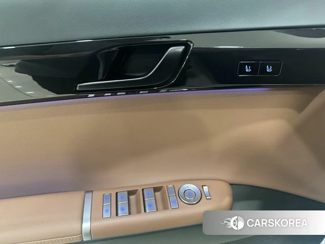 Hyundai Grandeur (GN7) id 4947121 из Кореи 16