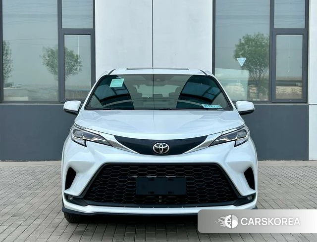 Toyota Grevia id 4297653 из Китая 9