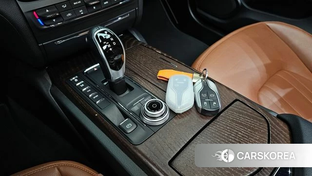 Maserati Ghibli id 4295009 из Кореи 19