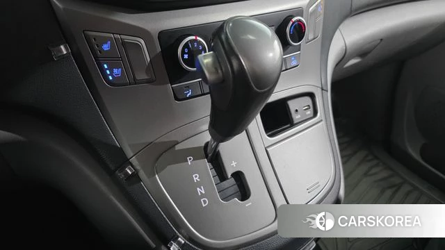 Hyundai The New Grand Starex id 4610612 из Кореи 19