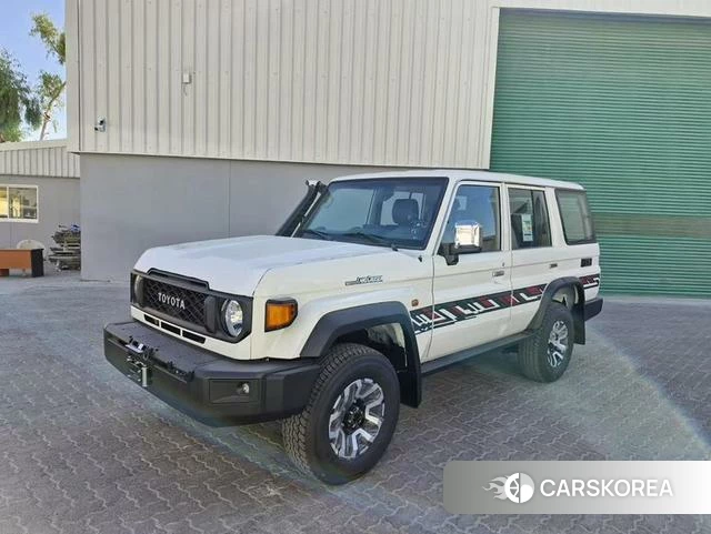 Toyota Land Cruiser 70 Series id 4239565 из Китая 9