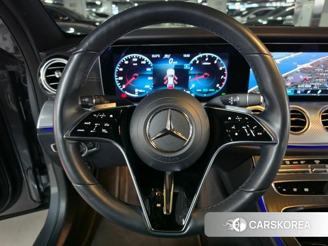 Mercedes-Benz E-Class W213 id 4206631 из Кореи 18