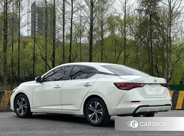 Nissan Xuan Yi id 4273315 из Китая 21