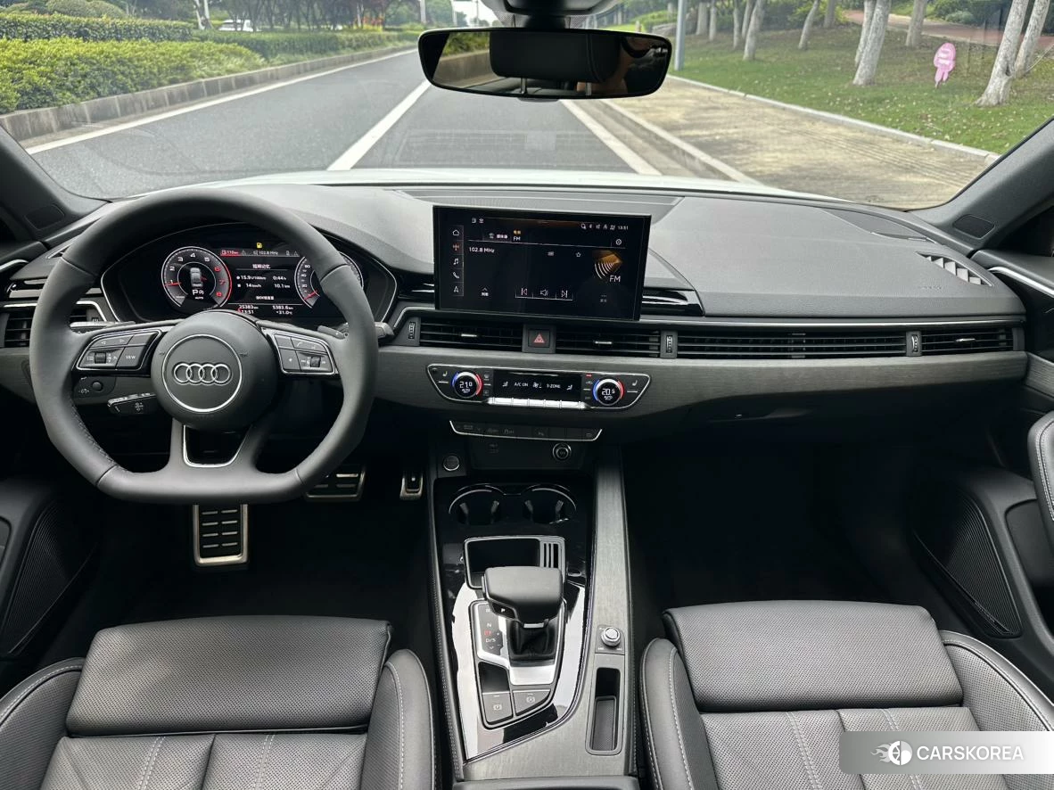 Audi A4L id 4514988 из Китая 10