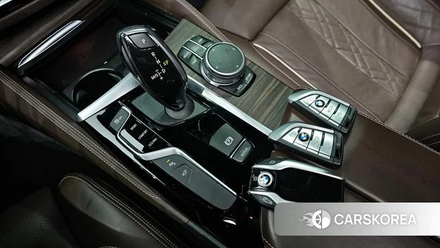 BMW 5 Series (G30) id 4203927 из Кореи 29