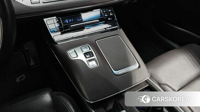 Hyundai The New Grandeur IG id 3852483 из Кореи 19