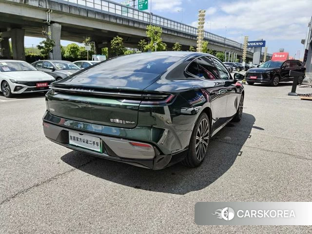 Geely Galaxy Galaxy Sparkle 8 PHEV id 4190356 из Китая 14