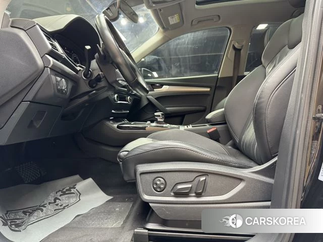 Audi Q5L Sportback id 4261588 из Китая 44