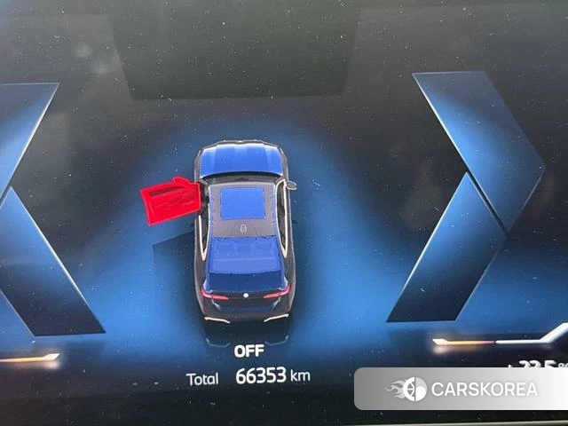BMW i5 id 4335040 из Китая 9