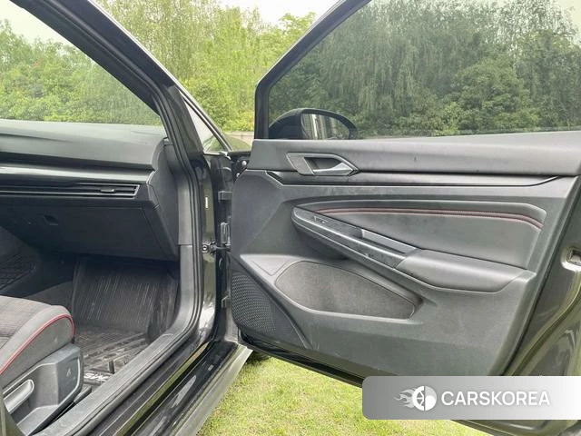 Volkswagen Golf GTI id 4278564 из Китая 14
