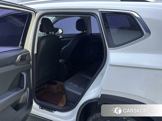 Volkswagen Tuyue id 4242564 из Китая 19