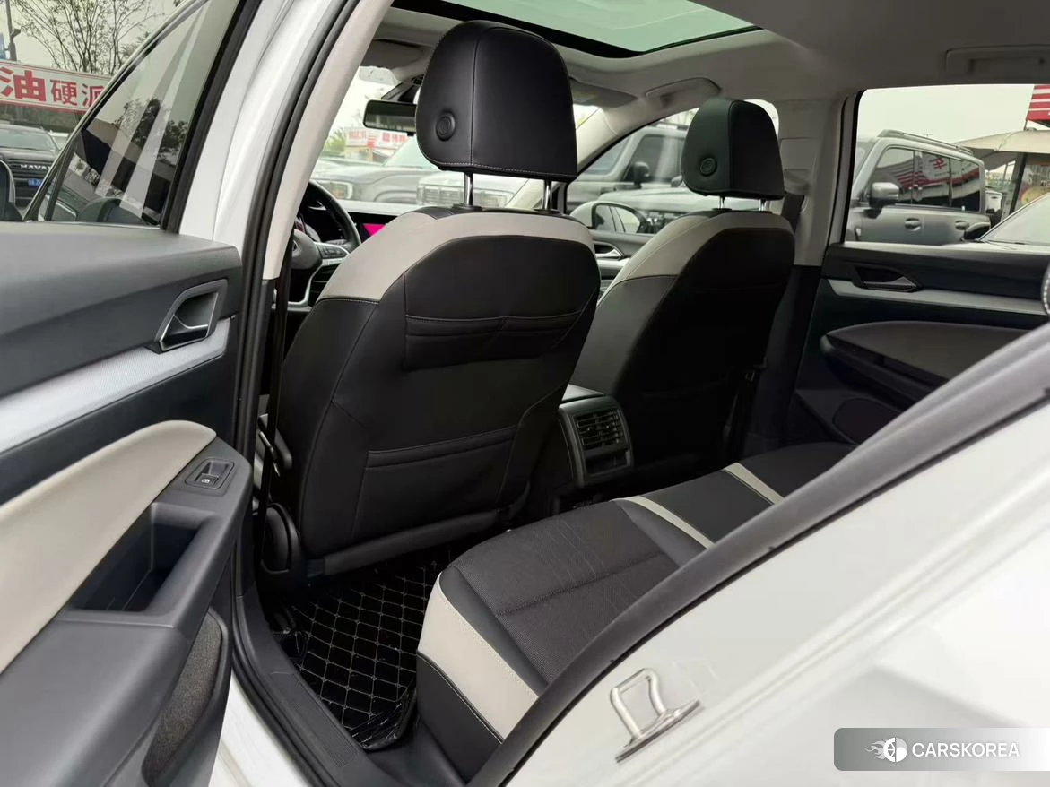 Volkswagen Golf id 4420404 из Китая 9
