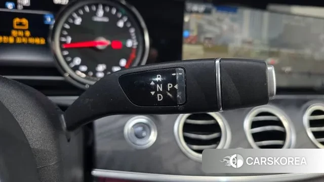 Mercedes-Benz E-Class W213 id 3464622 из Кореи 19