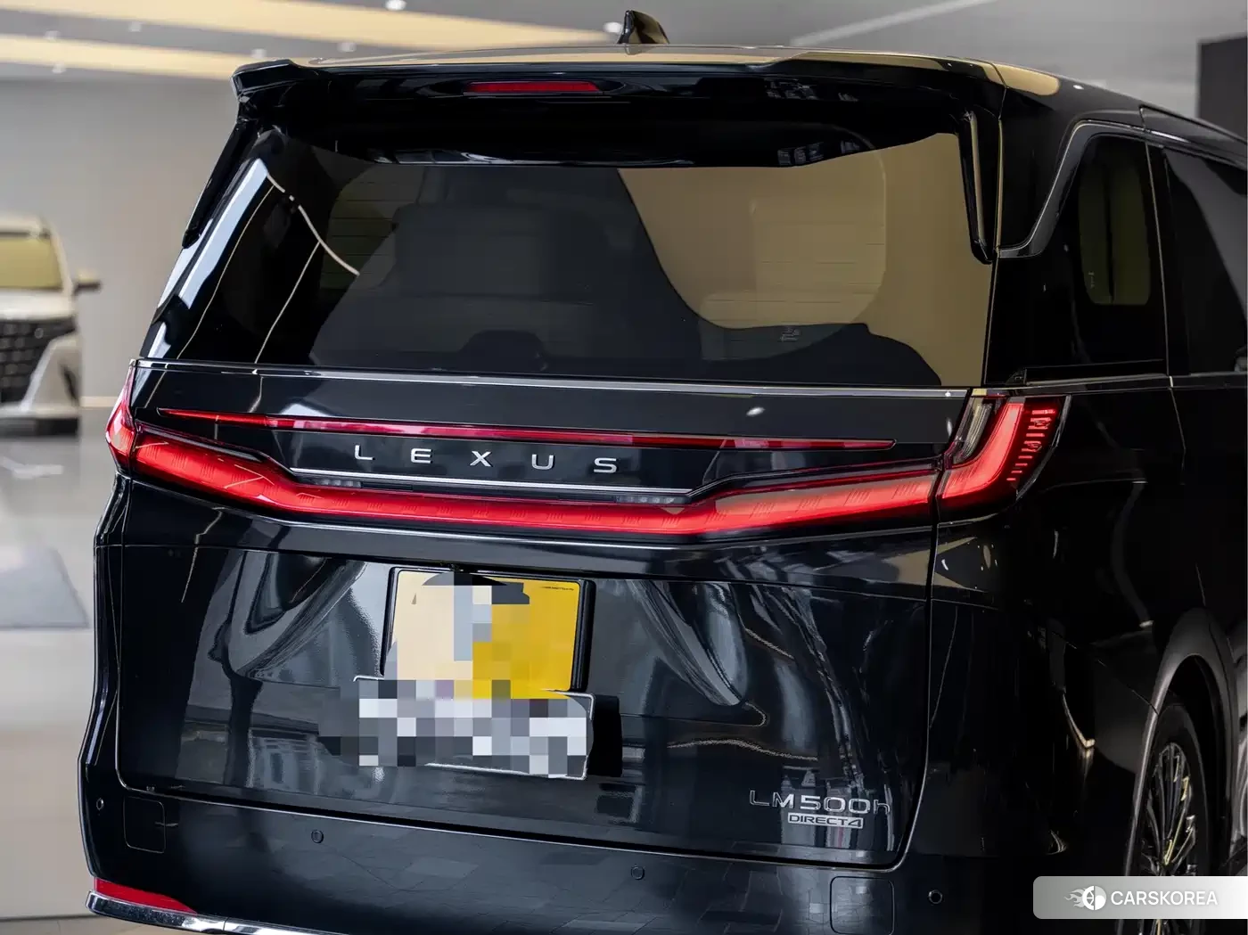 Lexus LM id 4628319 из Китая 17