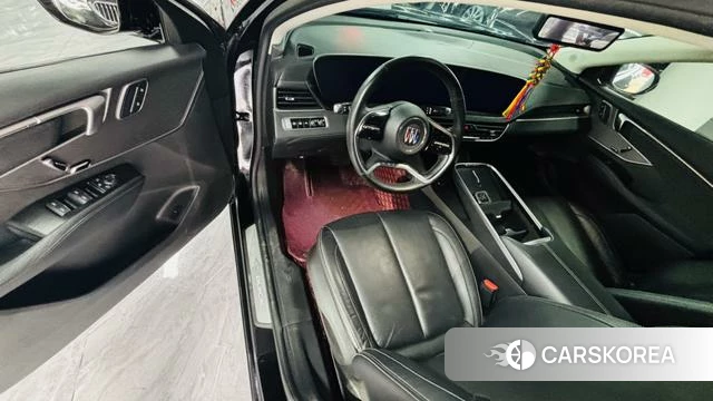 Buick Lacrosse id 4239922 из Китая 9