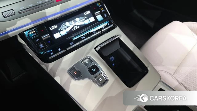 Hyundai The New Grandeur IG id 4495009 из Кореи 33