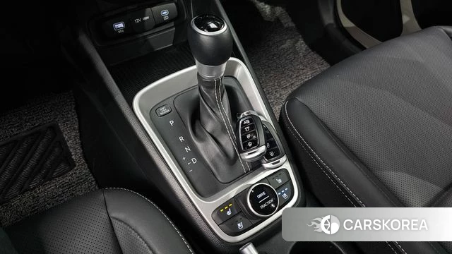 Hyundai Venue id 4243460 из Кореи 29
