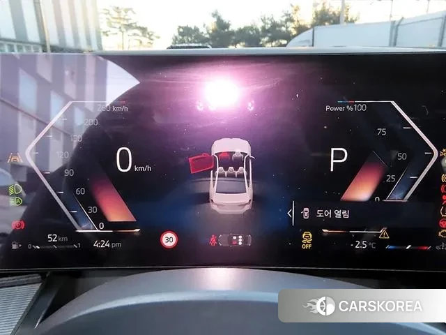 BMW 5 Series (G60) id 3517666 из Кореи 19