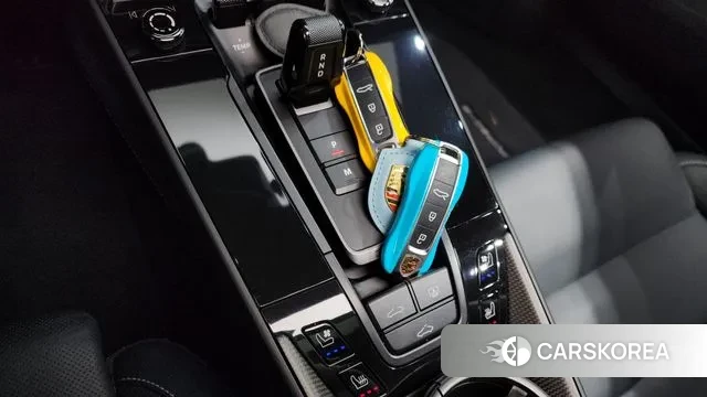 Porsche 911(992) id 3443178 из Кореи 19