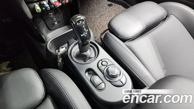 Mini Cooper S id 2674955 из Кореи 19