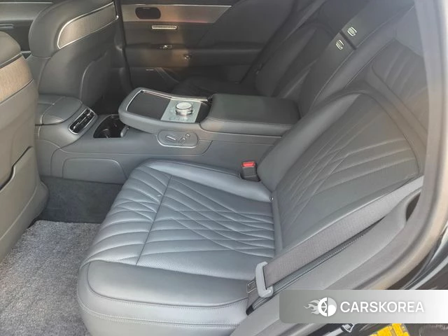 Genesis G90 (RS4) id 4871848 из Кореи 18