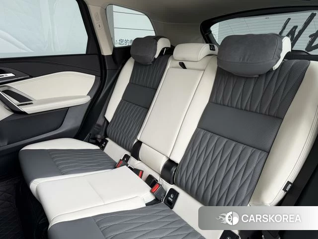 BMW X1 id 4264066 из Китая 21
