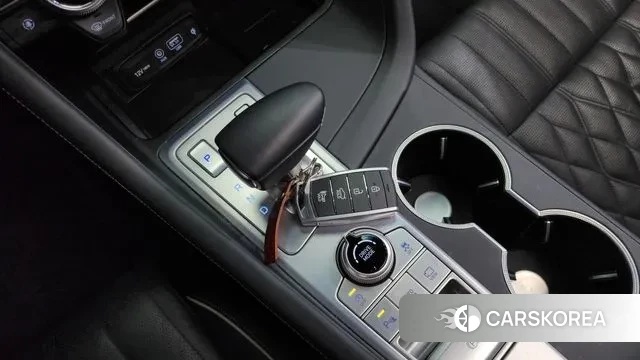 Genesis G70 id 3552495 из Кореи 19