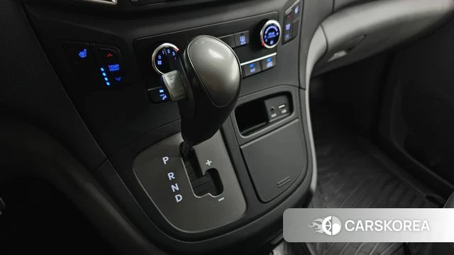 Hyundai The New Grand Starex id 4594946 из Кореи 19