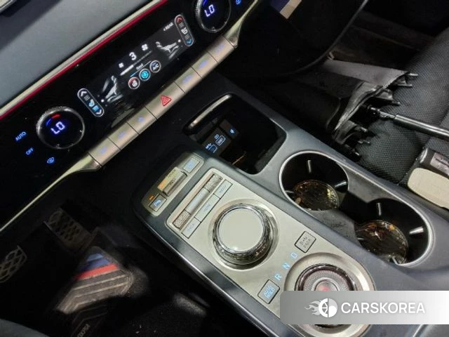 Genesis GV70 id 4309326 из Кореи 19
