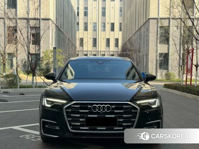 Audi A6L id 4334919 из Китая 16