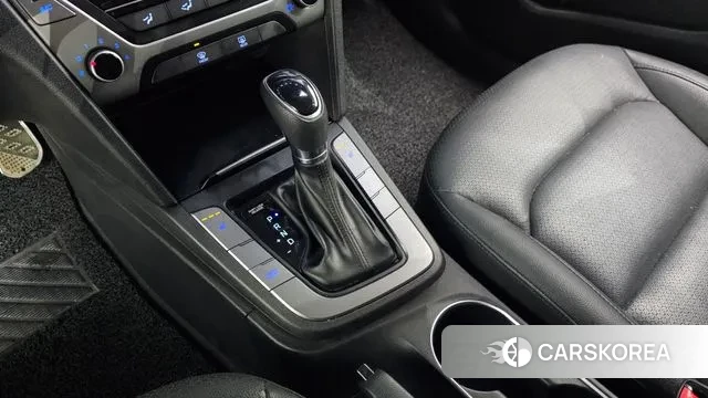 Hyundai Avante AD id 3728678 из Кореи 19