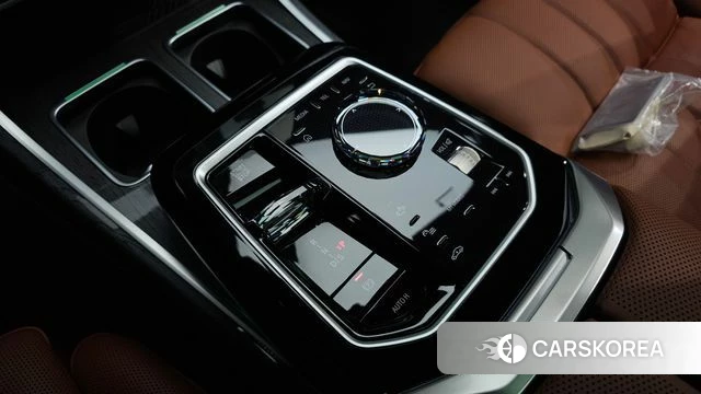 BMW 7 Series (G70) id 4853481 из Кореи 35