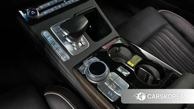 Genesis G90 id 4856144 из Кореи 19