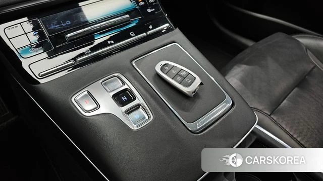 Hyundai The New Grandeur IG id 4864137 из Кореи 32
